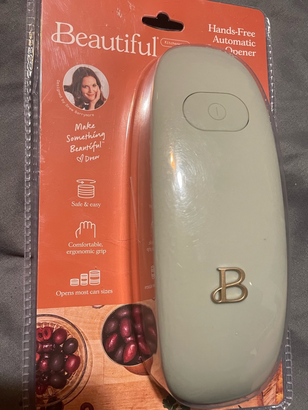 Beautiful Hands-Free Automatic Can Opener in Cream